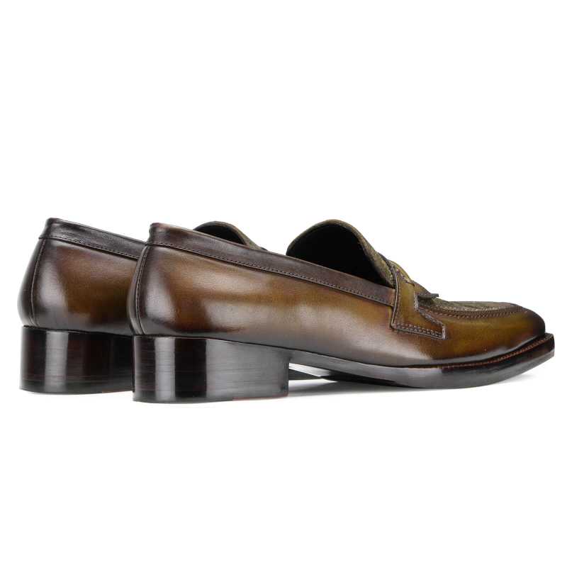 Vacili Textured Penny Loafer in Olive - Escaro Royale