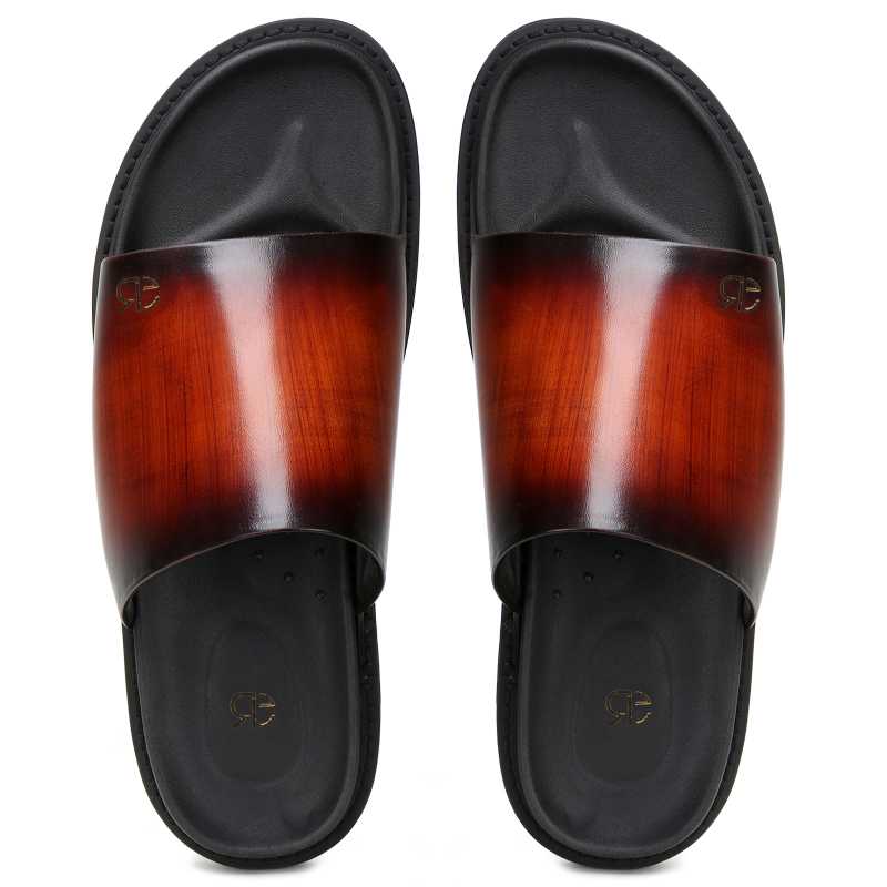 The Clarke Sliders in Patina Cognac - Escaro Royale
