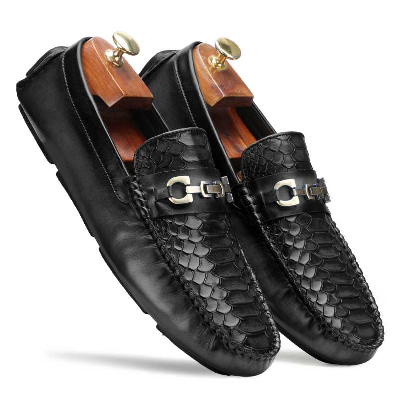 Piton Moccasins in Black - Escaro Royale