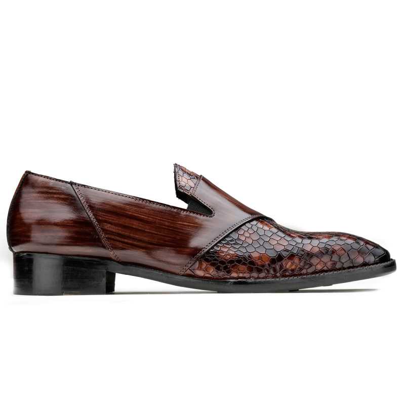 Romigi Textured Loafers - Escaro Royale