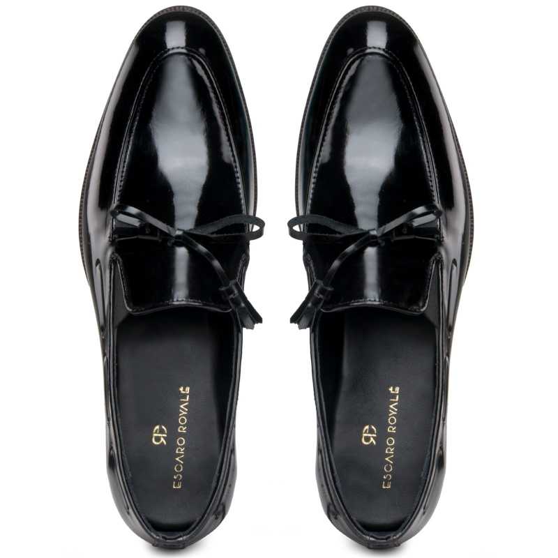 The Russel Slip-On in Black - Escaro Royale