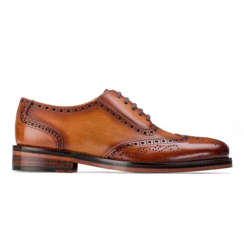 Tessio Dual-Shade Burnished Tan Wingtip Brogues - Escaro Royale