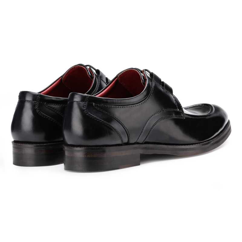 The Valentino Derby in Black - Escaro Royale