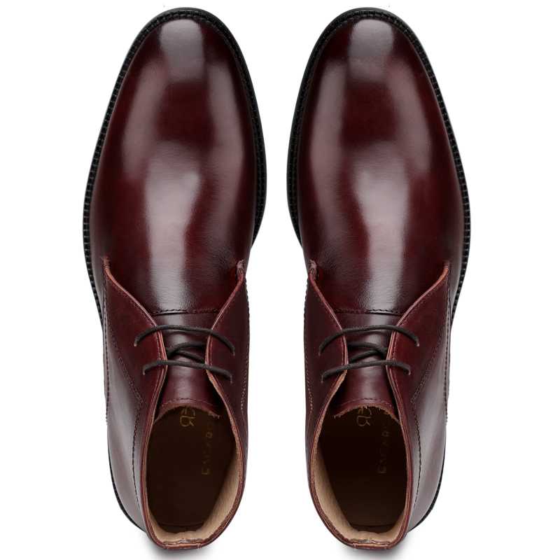 The Munich Chukka Boots in Cognac - Escaro Royale