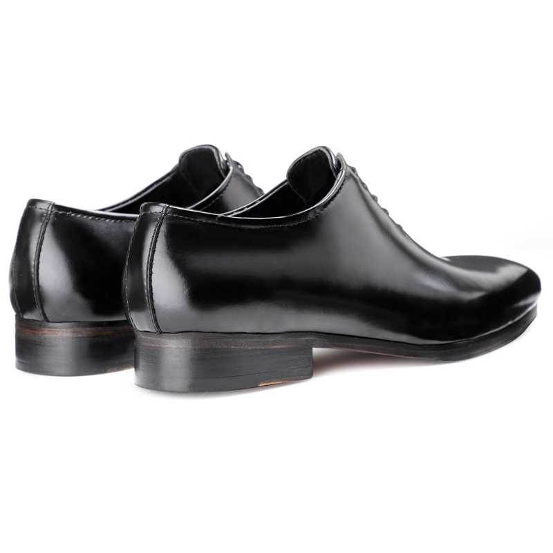 The Milan Wholecut Oxfords in Black - Escaro Royale