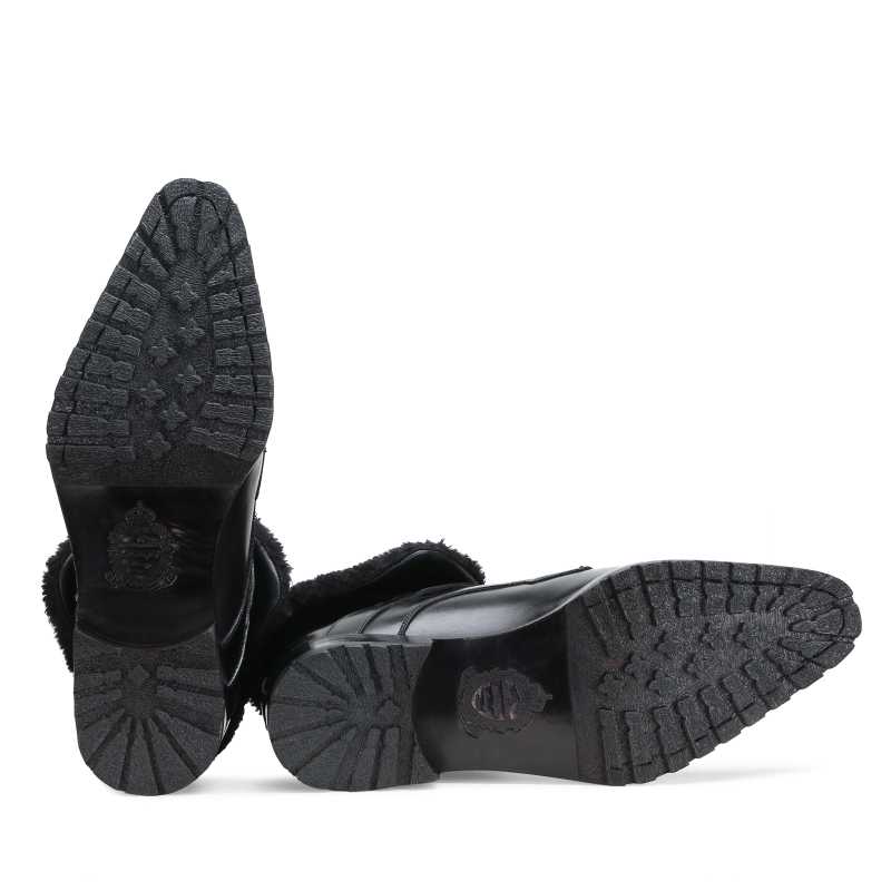 Stalwart Black Designer Fur Boots - Escaro Royale