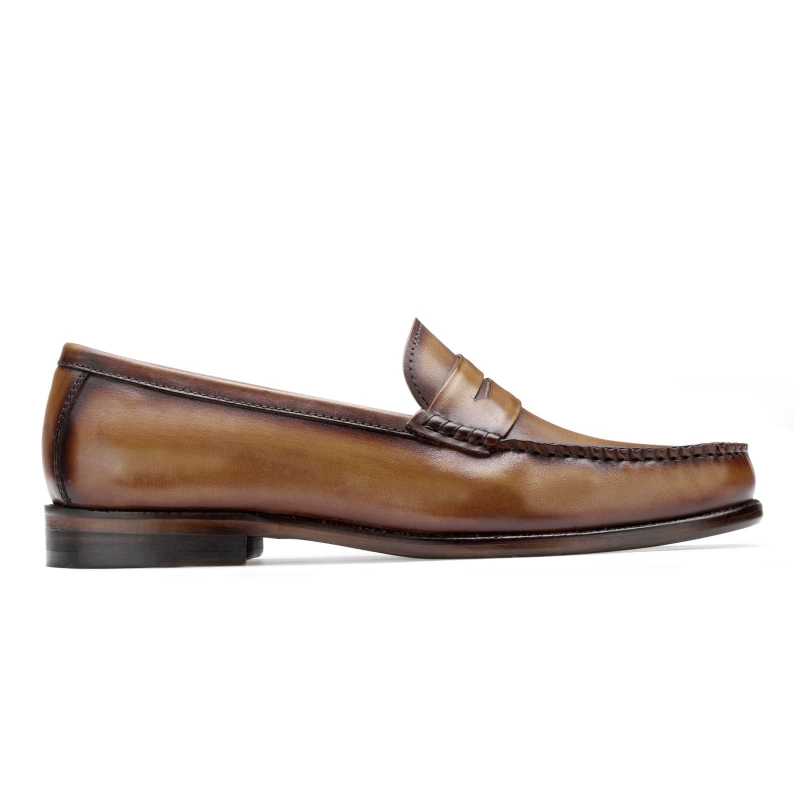 The Elinor Loafer in Tan - Escaro Royale