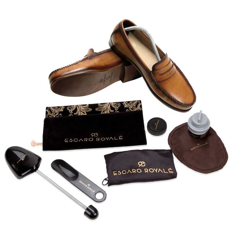 The Elinor Loafer in Tan - Escaro Royale