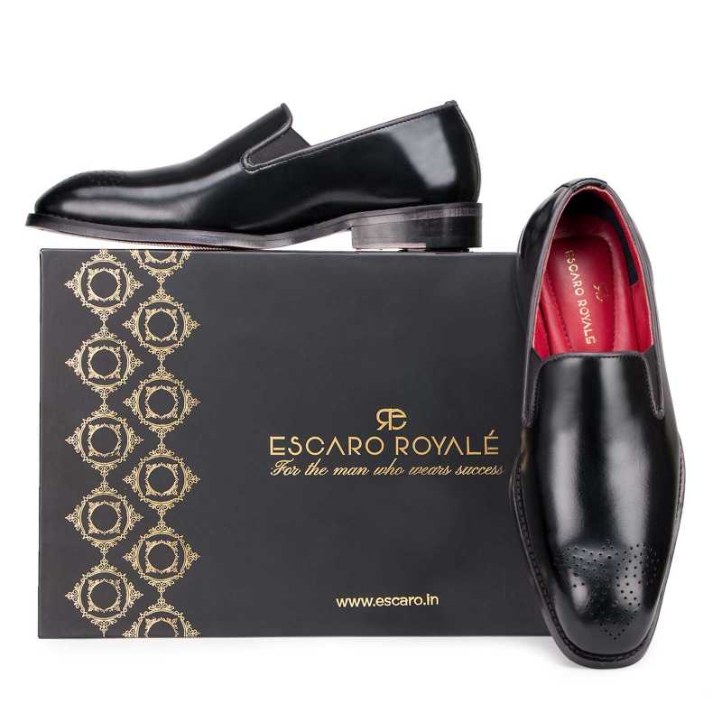 Black Medallion Slip On - Escaro Royale