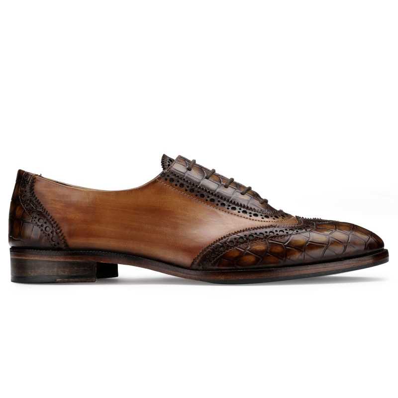 The Magellan Oxford in Tan - Escaro Royale