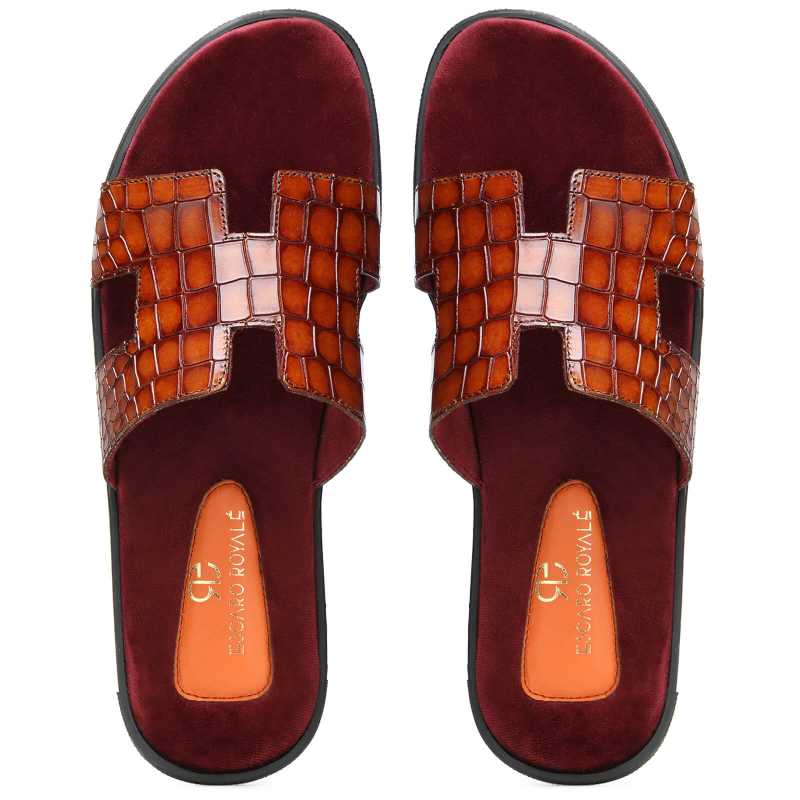 Iconic Textured Sliders - Cognac - Escaro Royale