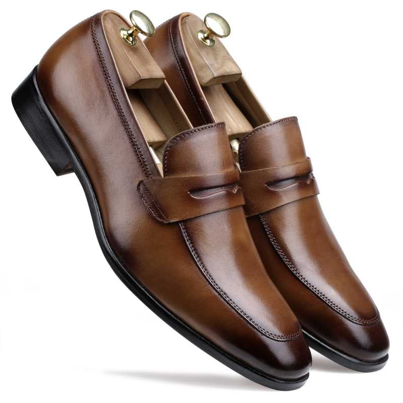 The Flint Penny Loafer In Tan - Escaro Royale