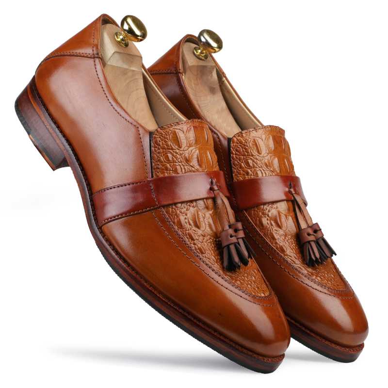 The Fortmill Tassel Loafers - Escaro Royale