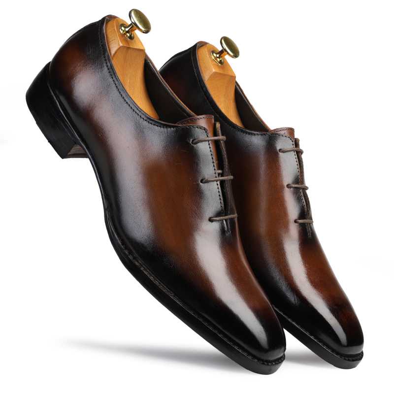 SABRE Goodyear Welted Fiddleback WHOLECUT OXFORDS IN BROWN Patina - Escaro Royale