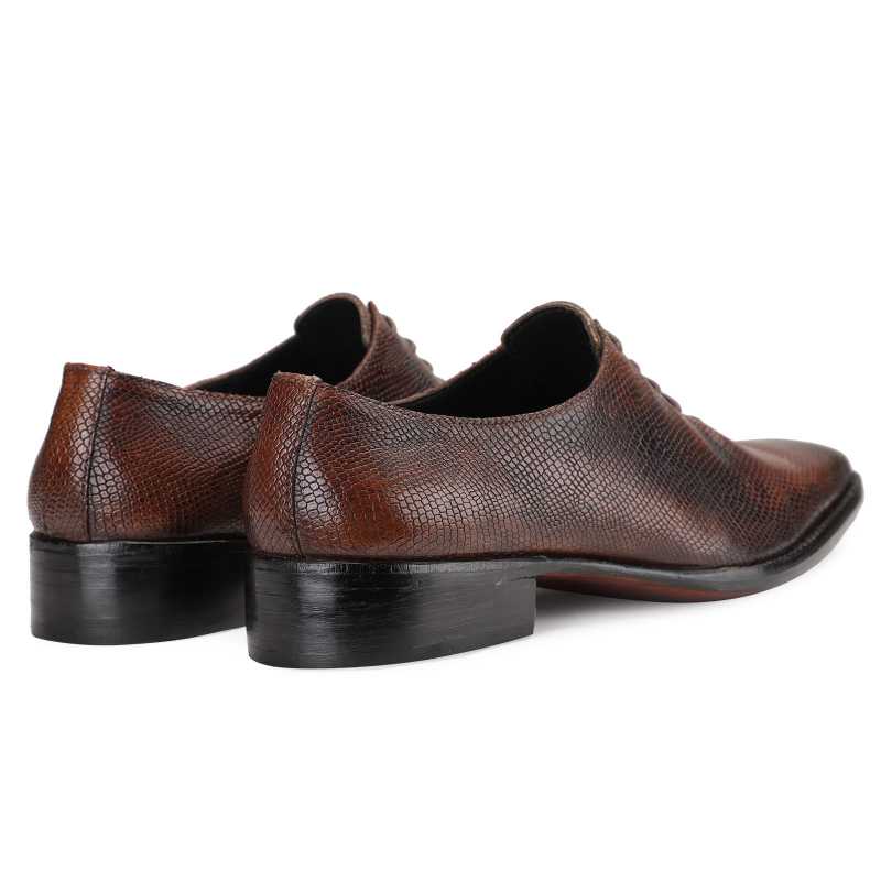 Bastion Goodyear Welted Fiddleback Wholecut Oxford in Patina Scales Brown - Escaro Royale