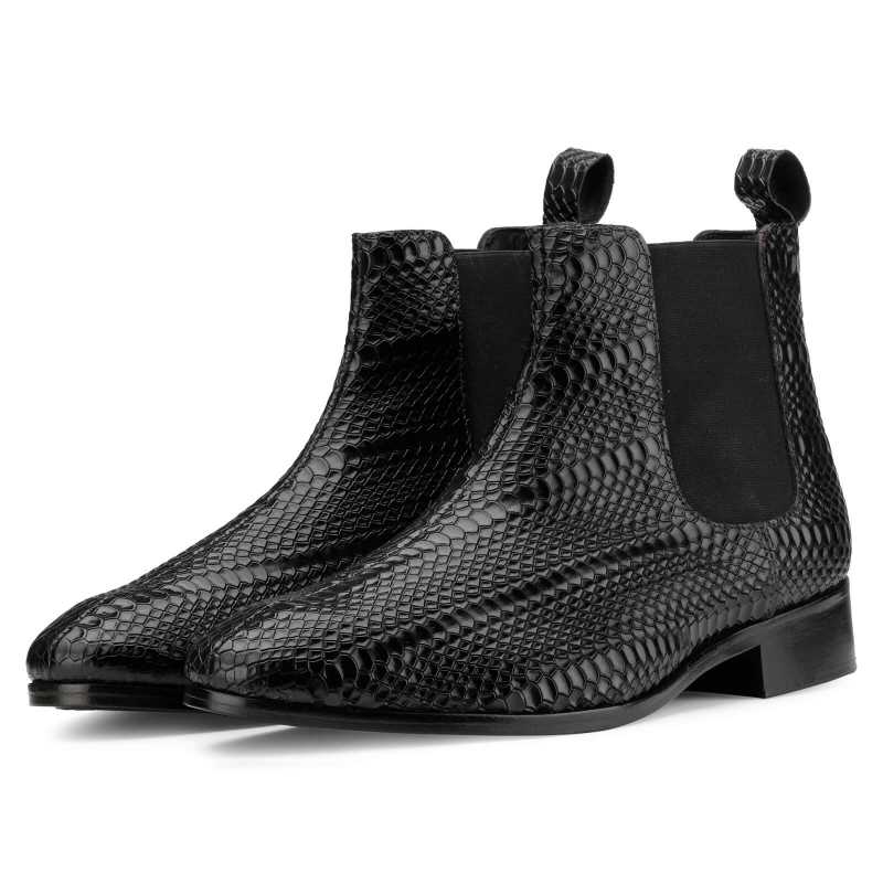 Neo Chelsea Boots in Black - Escaro Royale