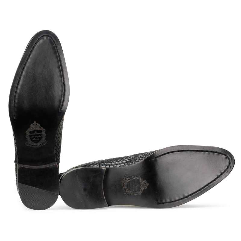 Neo Chelsea Boots in Black - Escaro Royale