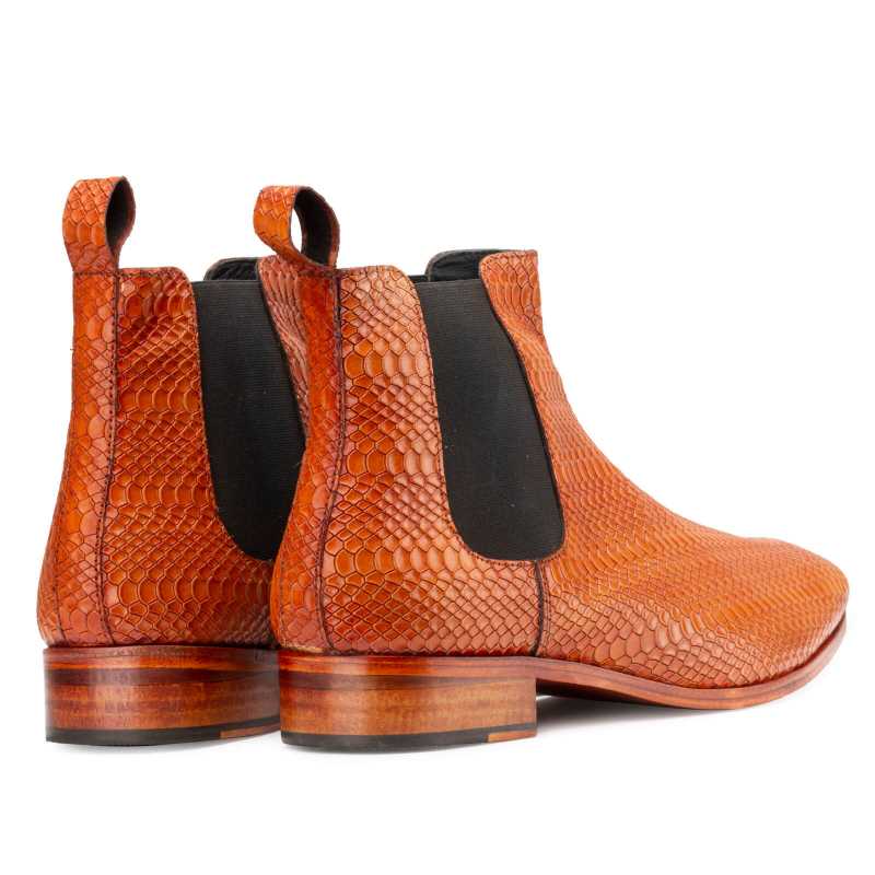 Neo Chelsea Boots in Tan - Escaro Royale